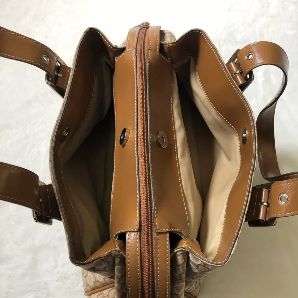 Nine West Handbag with Coin Purse - Picture 4 of 15